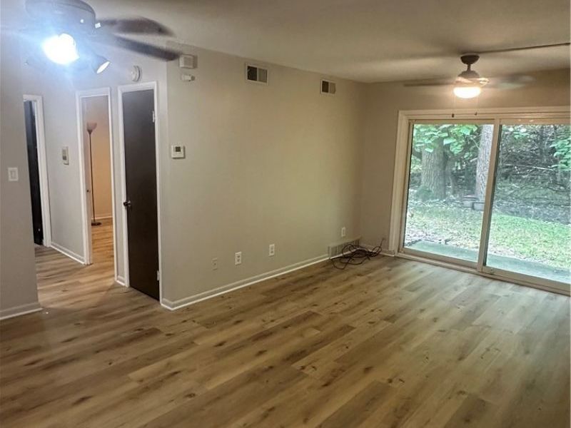 16000 Maple Heights Boulevard, Unit 102, Maple Heights, OH 44137 Photo 7