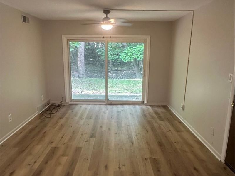 16000 Maple Heights Boulevard, Unit 102, Maple Heights, OH 44137 Photo 8