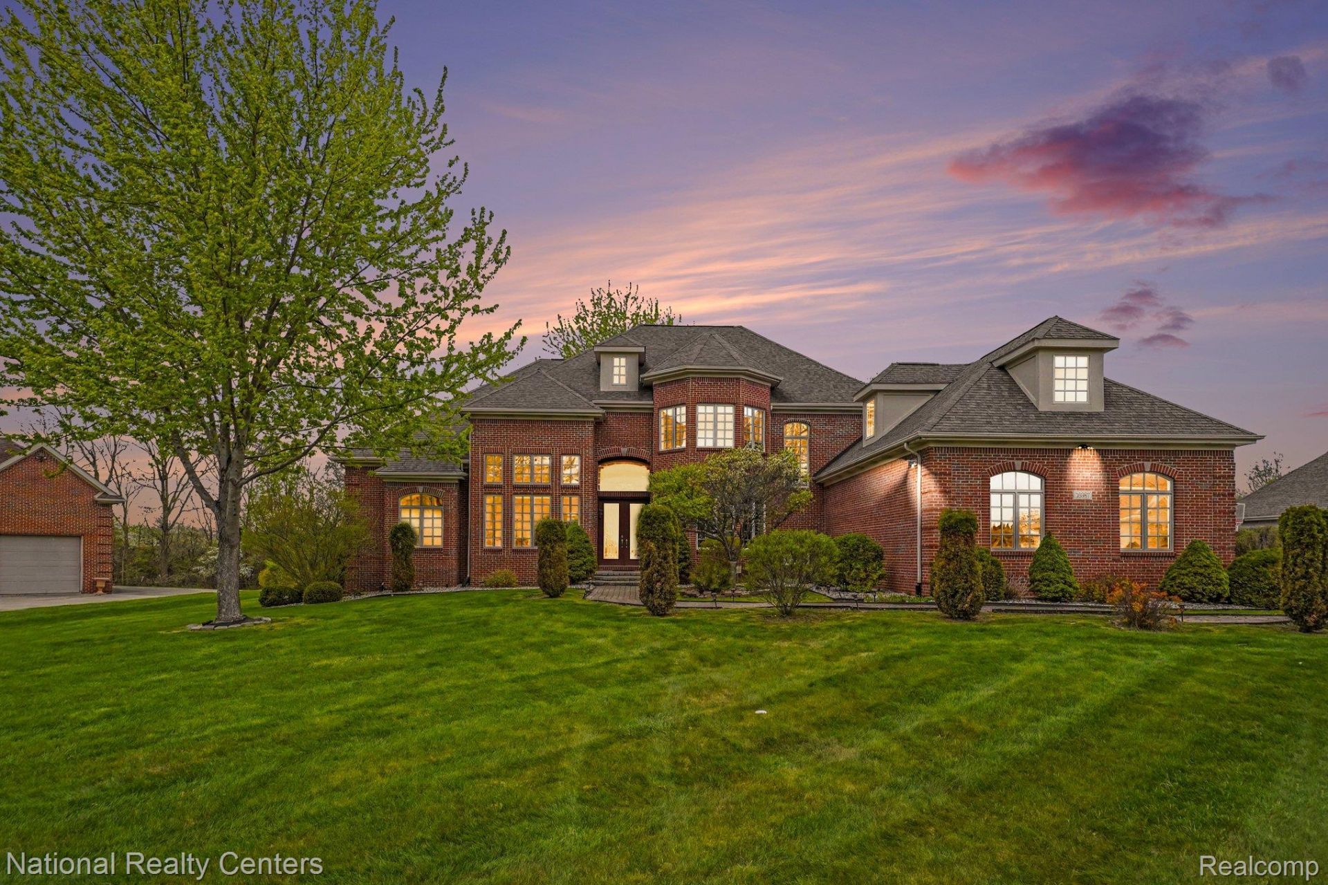 16987 Kings Fairway Lane, Grand Blanc, Mi 48439 Main Photo