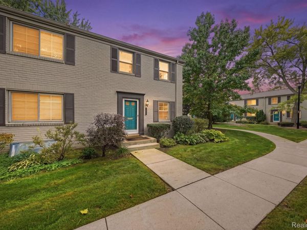 1684 Graefield Road , Unit 60, Birmingham, Mi 48009