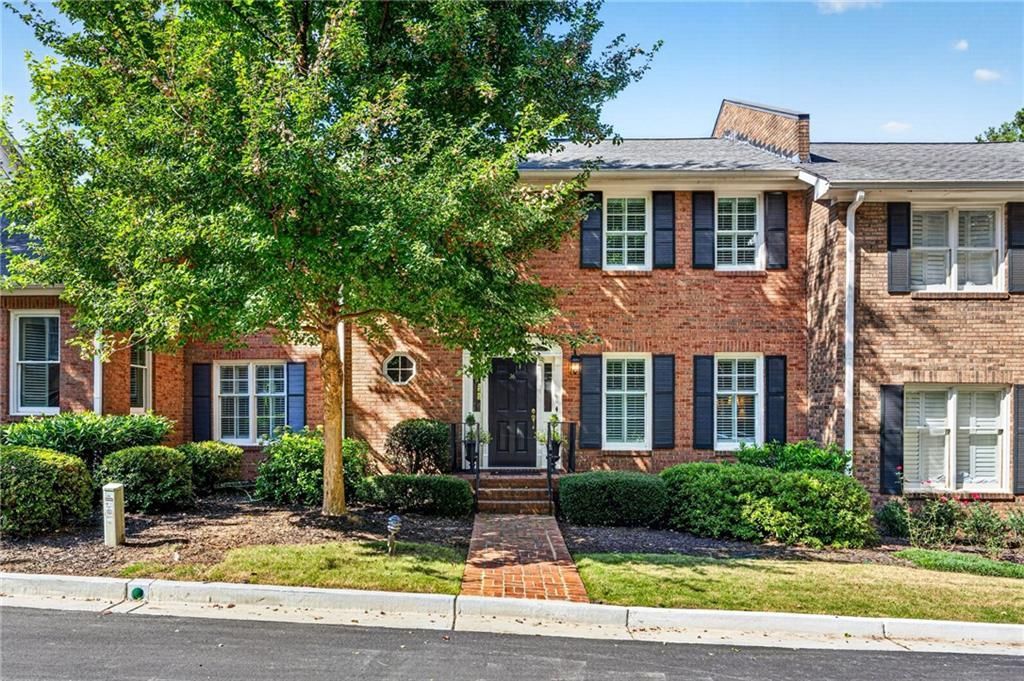 36 Pointe Terrace Se, Atlanta, GA 30339 Main Photo