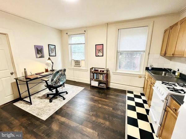 526 19TH N , Unit 2R, PHILADELPHIA, PA 19130