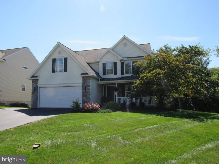 1214 Stonehenge Drive, Reading, PA 19606 Main Photo