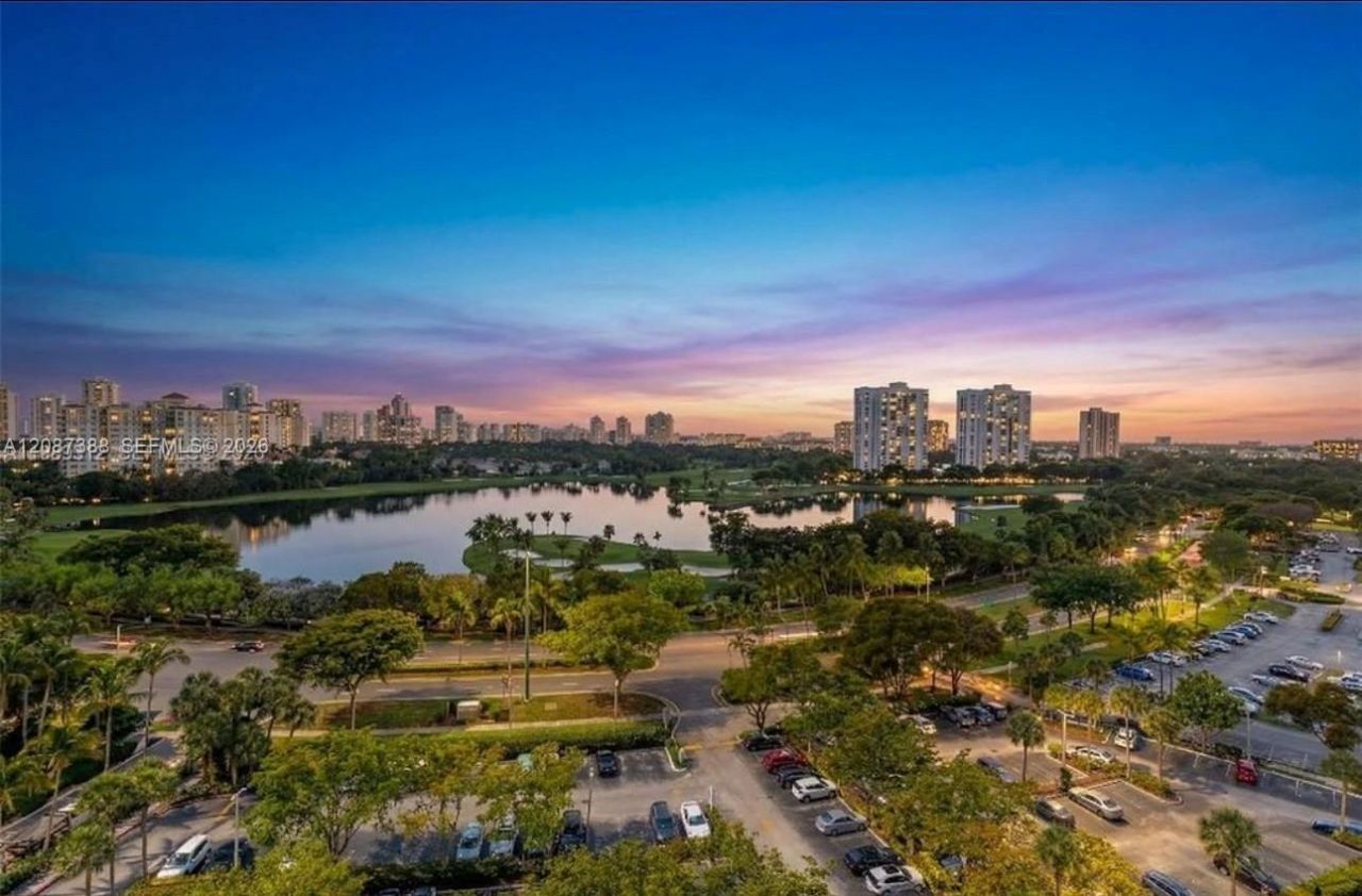 3701 N Country Club Dr, Unit 1807, Aventura, FL 33180 Photo