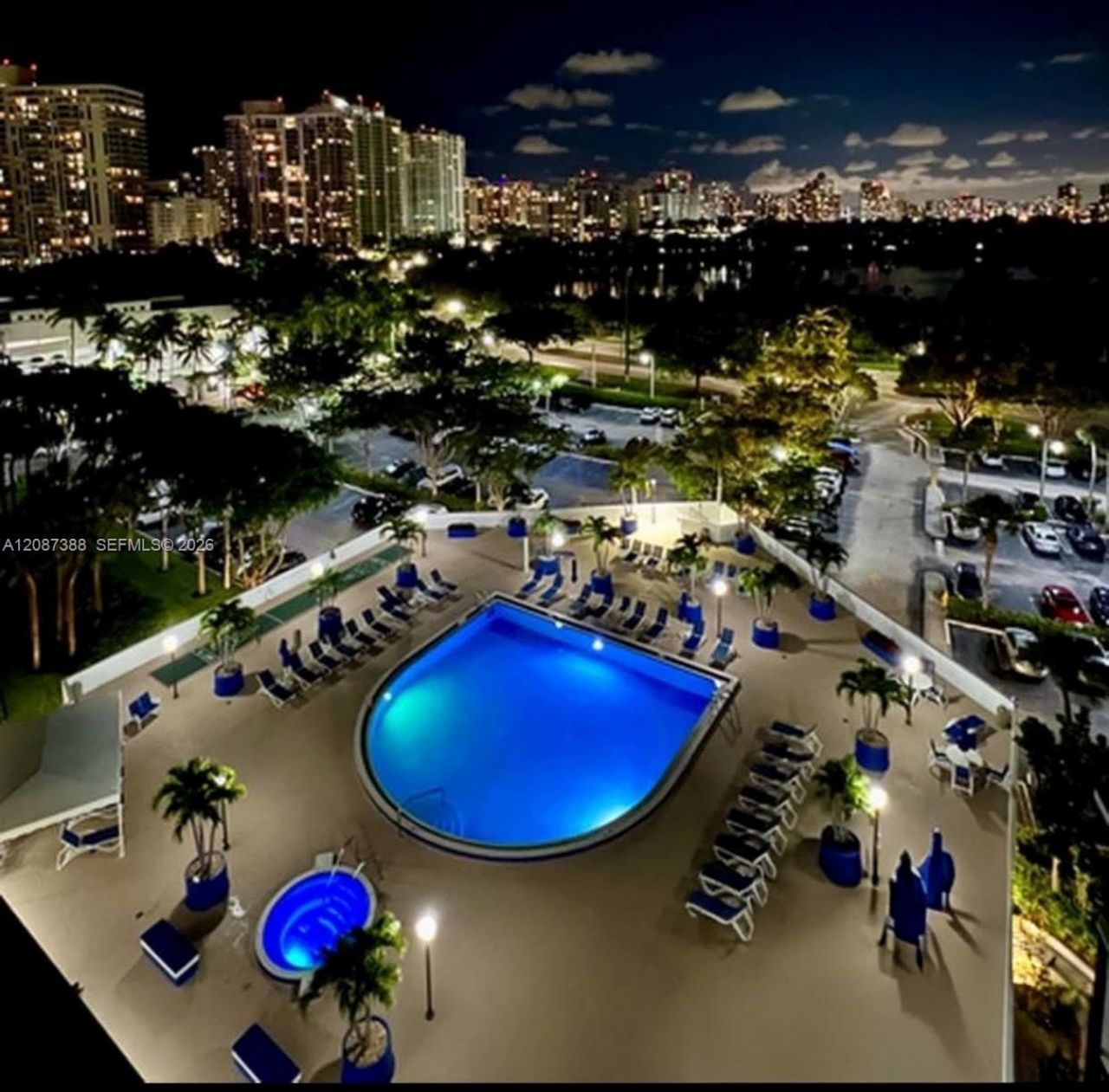 3701 N Country Club Dr, Unit 1807, Aventura, FL 33180 Photo