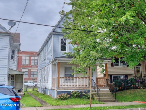 39 John Street, Kingston, PA 18704