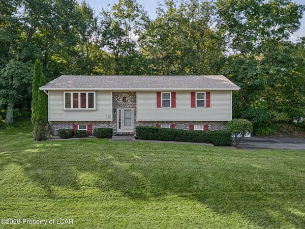 55 Charlwood Drive, Freeland, PA 18224