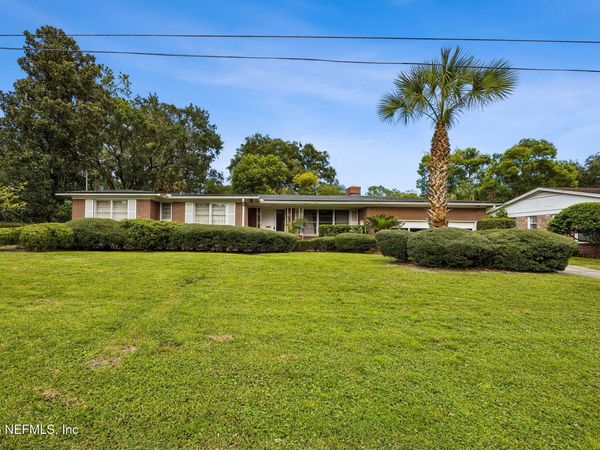 4745 QUEEN Lane, Jacksonville, FL 32210