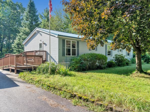 64 Loop Road , Wells, ME 04090