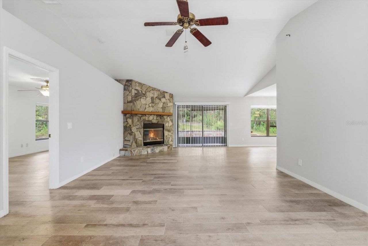 7410 W Newcastle Court, Dunnellon, FL 34433 Photo