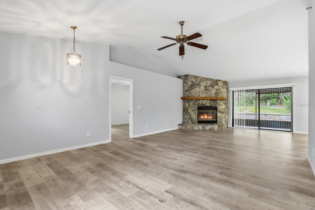 7410 W Newcastle Court, Dunnellon, FL 34433 Photo
