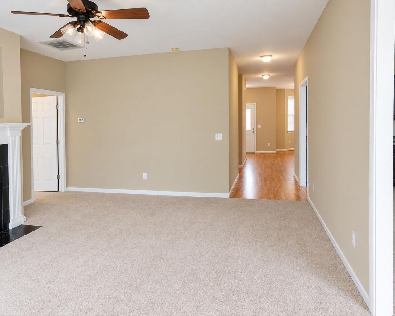 205 Sheridan Drive Photo 16