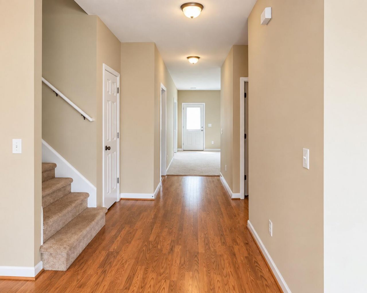 205 Sheridan Drive Photo 6