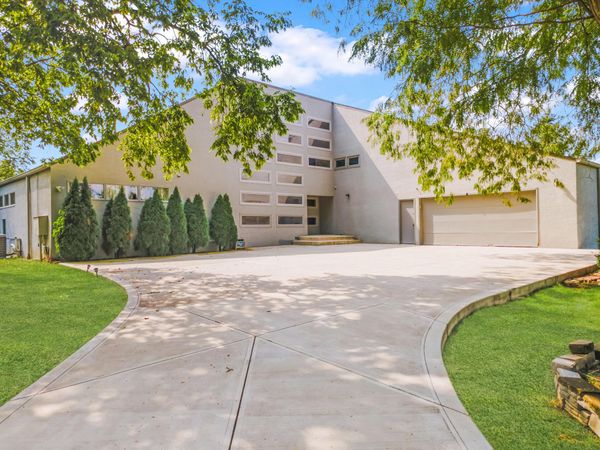 8575 Torwoodlee Court, Dublin, OH 43017