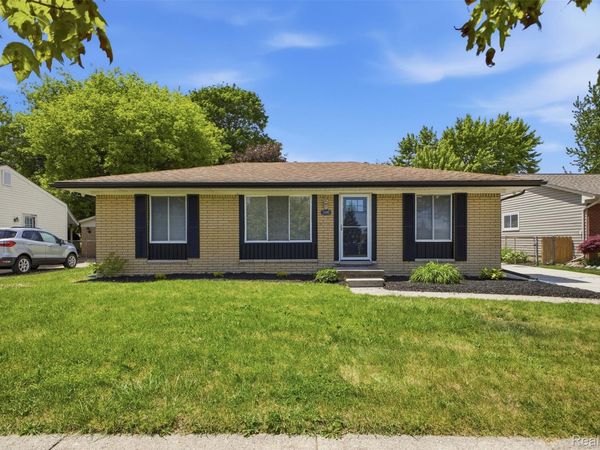 1260 S John Hix Street , Westland, Mi 48186
