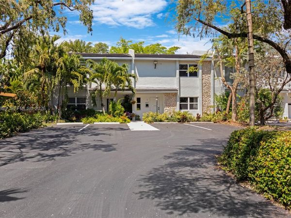 6217 SW 78th St , Unit 2B, South Miami, FL 33143