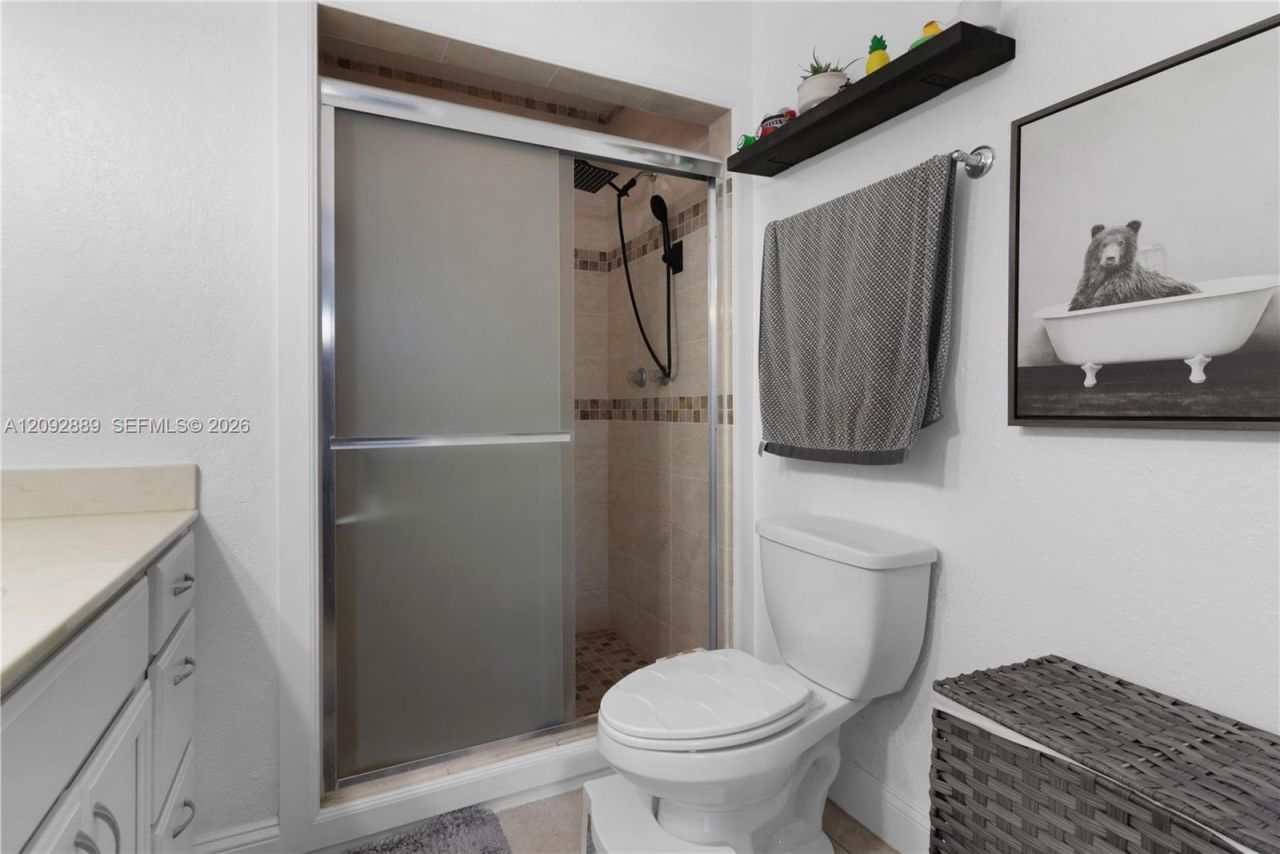 6217 SW 78th St, Unit 2B, South Miami, FL 33143 Photo