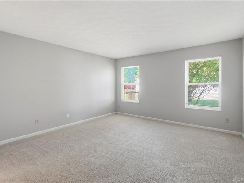 9037 Marquis Drive, Miamisburg, OH 45342 Photo 10