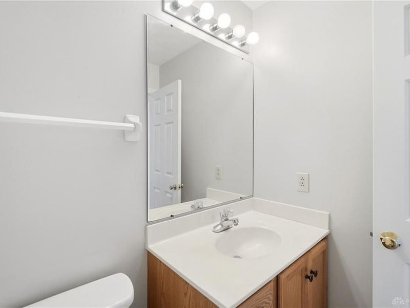 9037 Marquis Drive, Miamisburg, OH 45342 Photo 17
