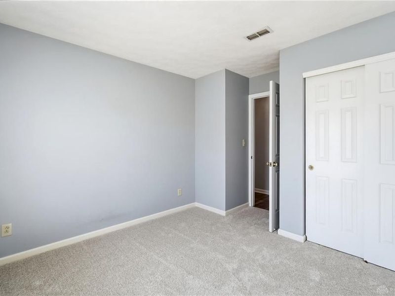 9037 Marquis Drive, Miamisburg, OH 45342 Photo 20