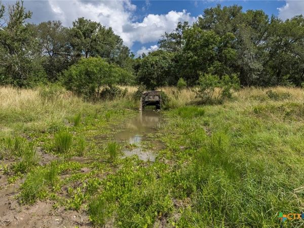 120 Anderson Hill , Seguin, TX 78155
