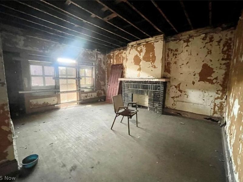 12103 Kinsman Road, Cleveland, OH 44120 Photo 26