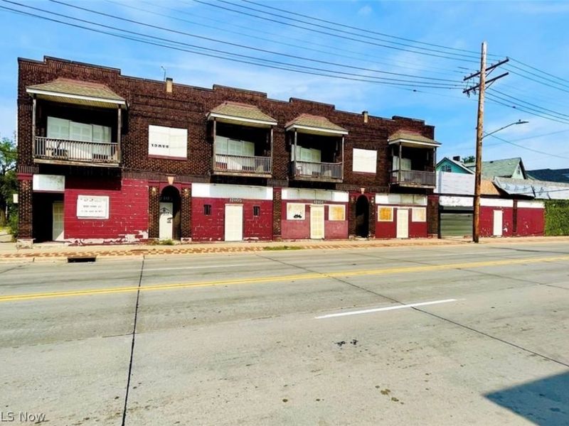 12103 Kinsman Road, Cleveland, OH 44120 Photo 3