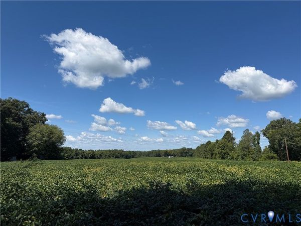 17471 Hewlett Road, Beaverdam, VA 23015