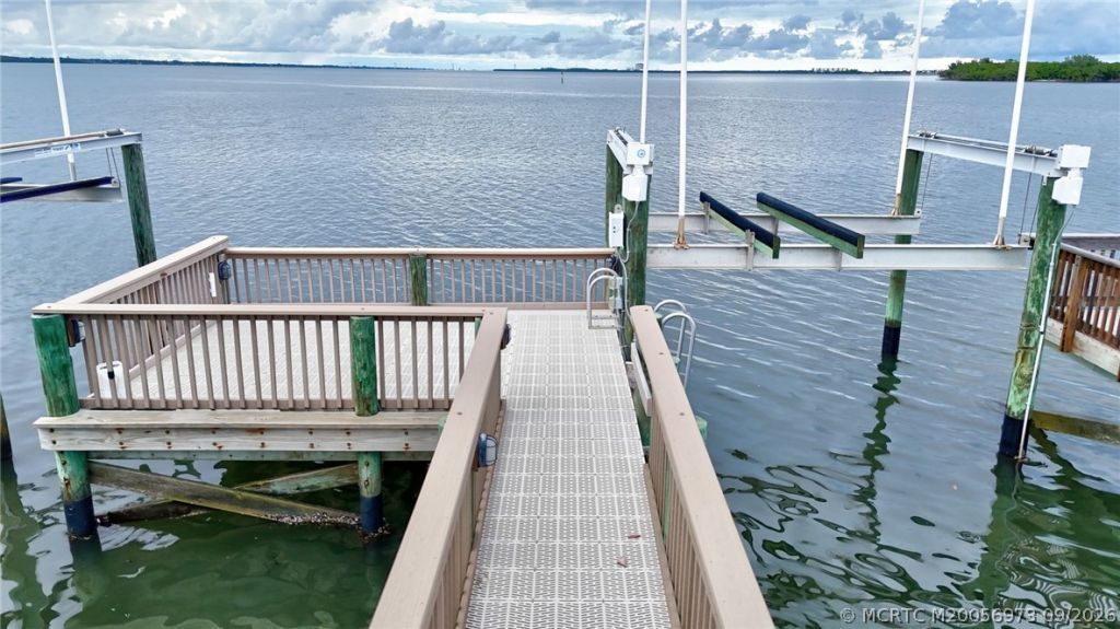 5 Nettles Boulevard , Jensen Beach, FL 34957 Photo