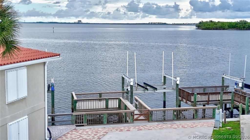 5 Nettles Boulevard , Jensen Beach, FL 34957 Photo
