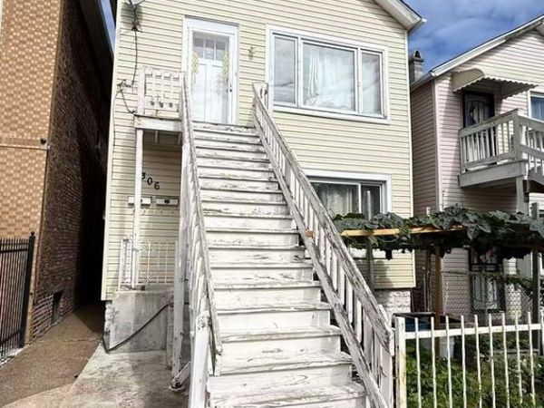 306 W 30th Street, Chicago, IL 60616