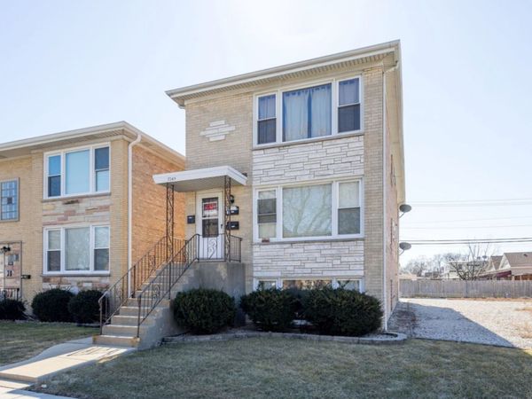 7249 W Belmont Avenue , Unit 2, Chicago, IL 60634