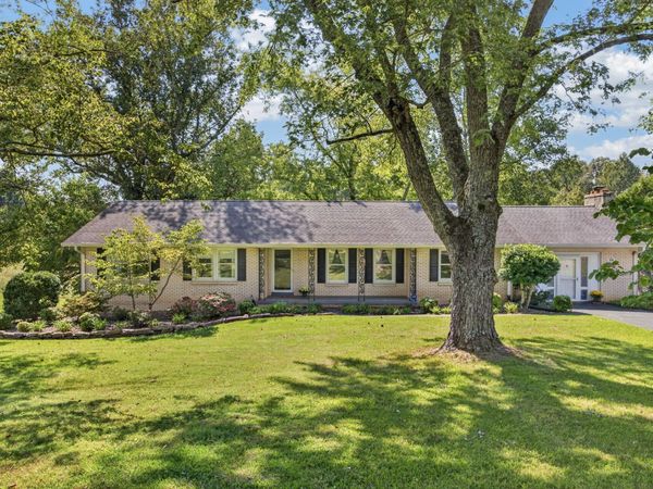 359 CC Camp Rd , Cookeville, TN 38501