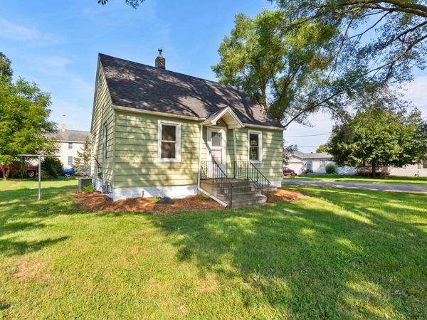 2210 2nd Avenue NW, Faribault, MN 55021