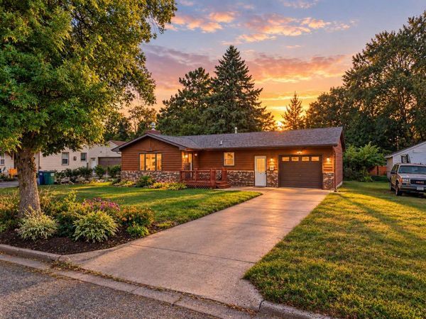 613 S Litchfield Avenue, Litchfield, MN 55355