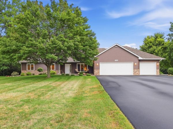 7230 167th Street E, Prior Lake, MN 55372