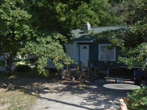 3290 W Gracelawn Avenue, Flint, MI 48504
