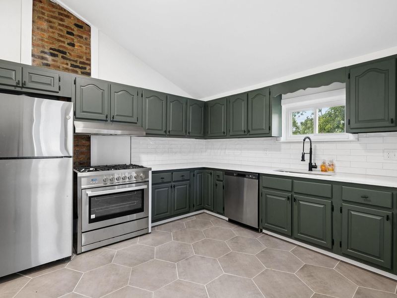3610-3612 Grove City, Grove City, OH 43123 Photo 24