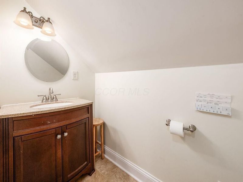 856 Neil Avenue, Columbus, OH 43215 Photo 36