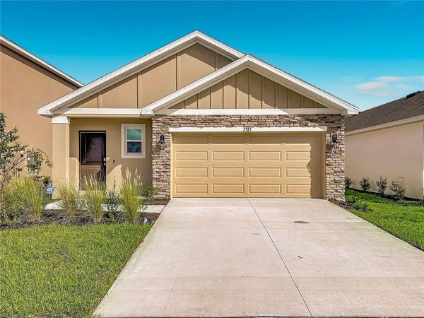 2387 BENDER DRIVE , ZEPHYRHILLS, FL 33541