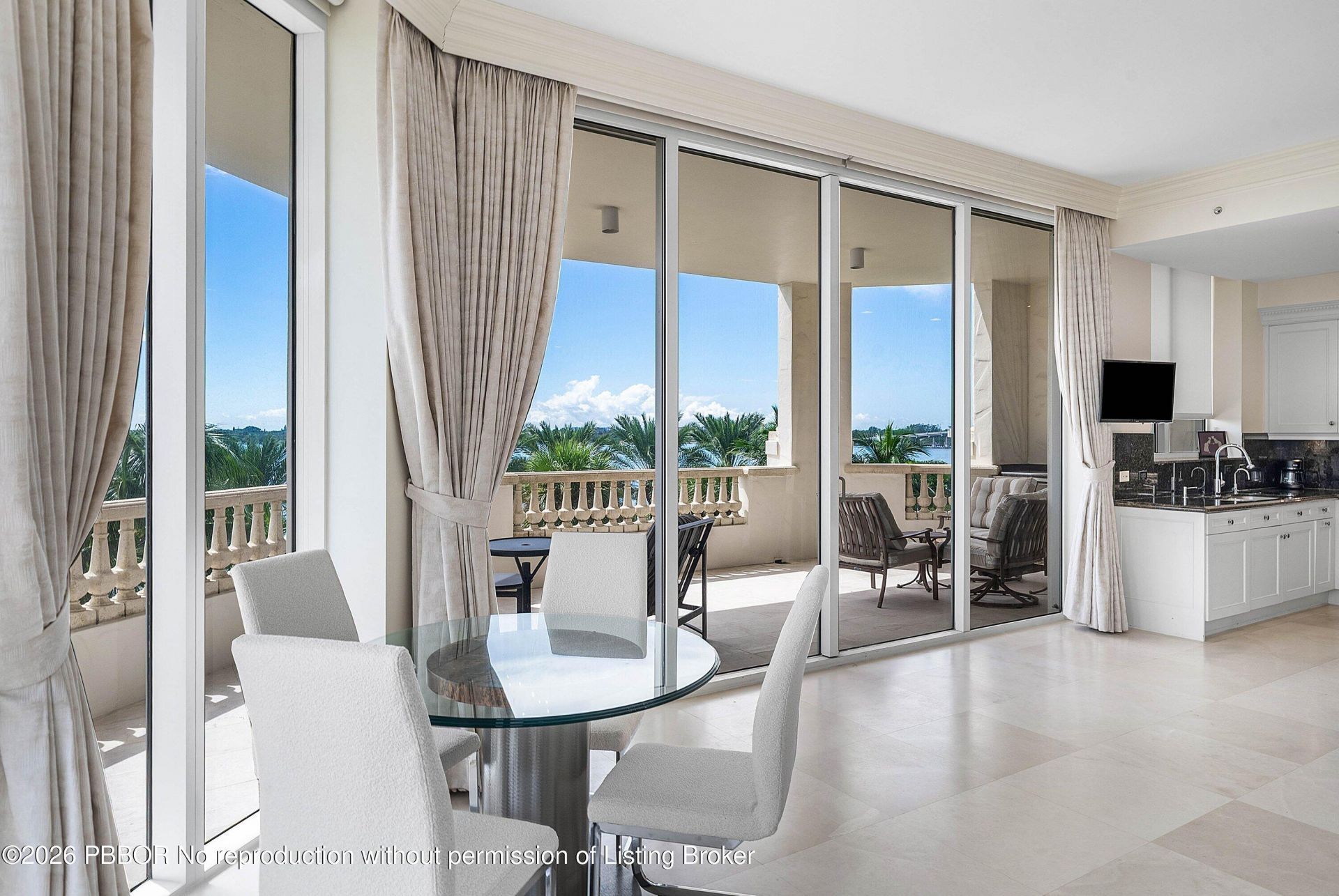 3000 S Ocean Boulevard, Unit 402, Palm Beach, FL 33480 Photo