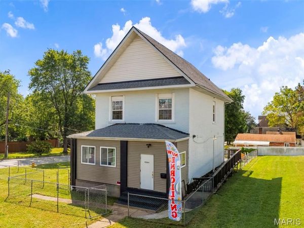 8364 Midland Boulevard, St Louis, MO 63114
