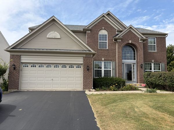 12500 Canterbury Drive , Plainfield, IL 60585