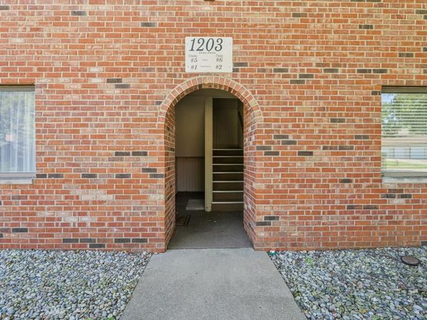 1203 Dean Drive , Unit 1, Urbana, IL 61802