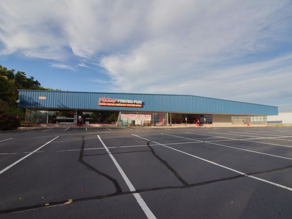 8608 W Main Street, Kalamazoo, MI 49009