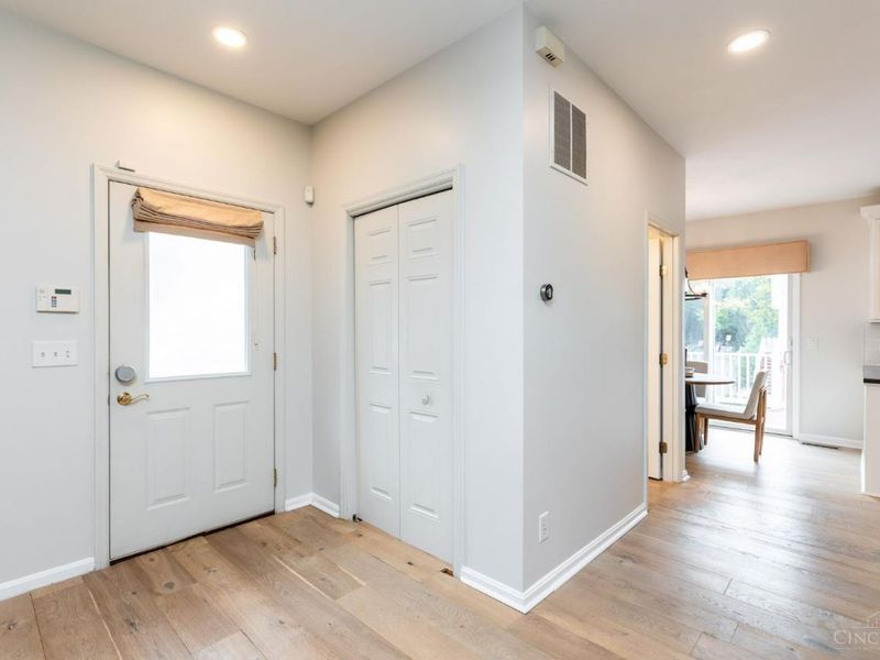 3450 Golden Avenue, Unit 13, Cincinnati, OH 45226 Photo 4