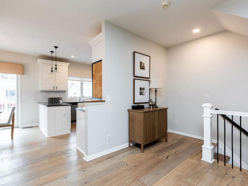 3450 Golden Avenue, Unit 13, Cincinnati, OH 45226 Photo 9
