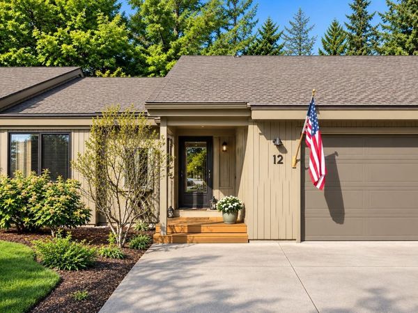 6475 Mission Ridge, Traverse City, MI 49686