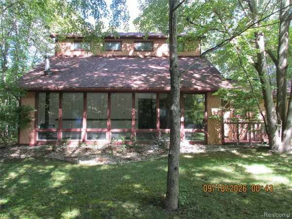 8505 Lindsey Road , Casco Township, Mi 48064