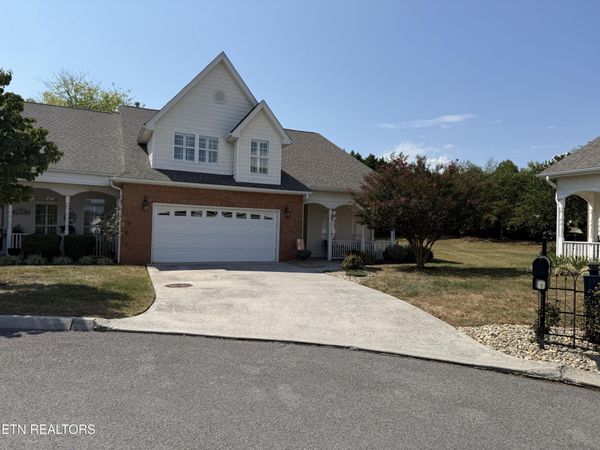 7768 Charmwood Way, Knoxville, TN 37938